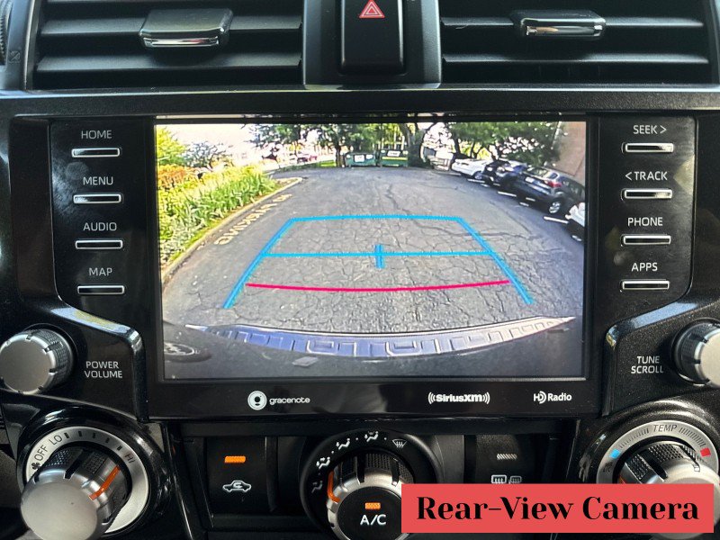 Used 2020 Toyota 4Runner Venture w/ Moonroof Package AWD/4WD image 26