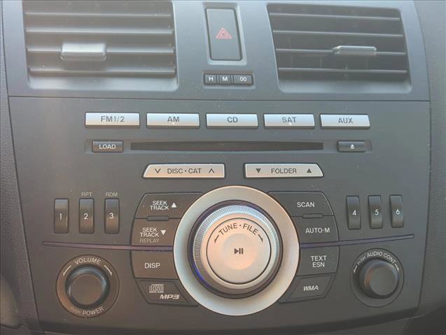 Used 2011 MAZDA MAZDA3 i Touring image 13