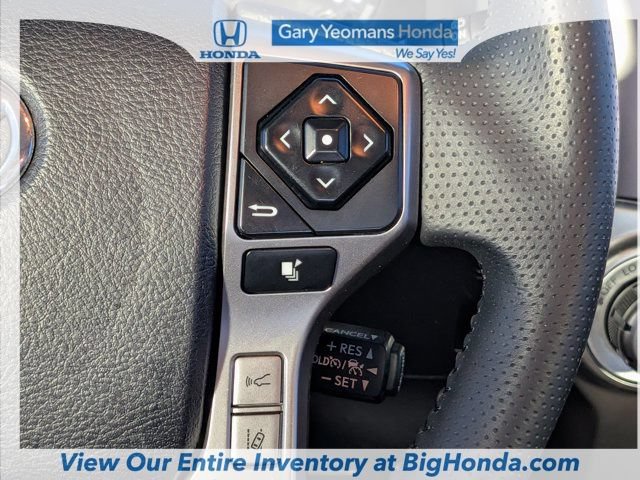 Used 2024 Toyota 4Runner SR5 RWD image 27