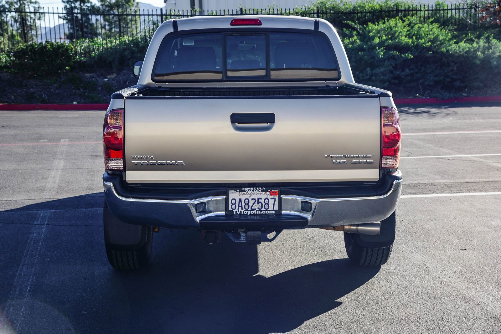 Used 2006 Toyota Tacoma PreRunner image 6