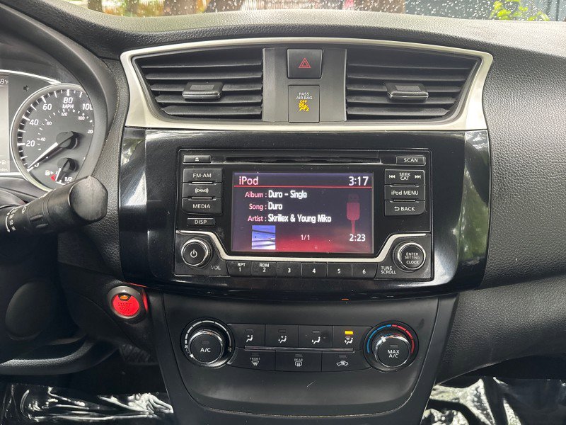 Used 2017 Nissan Sentra SV w/ Style Package FWD image 21