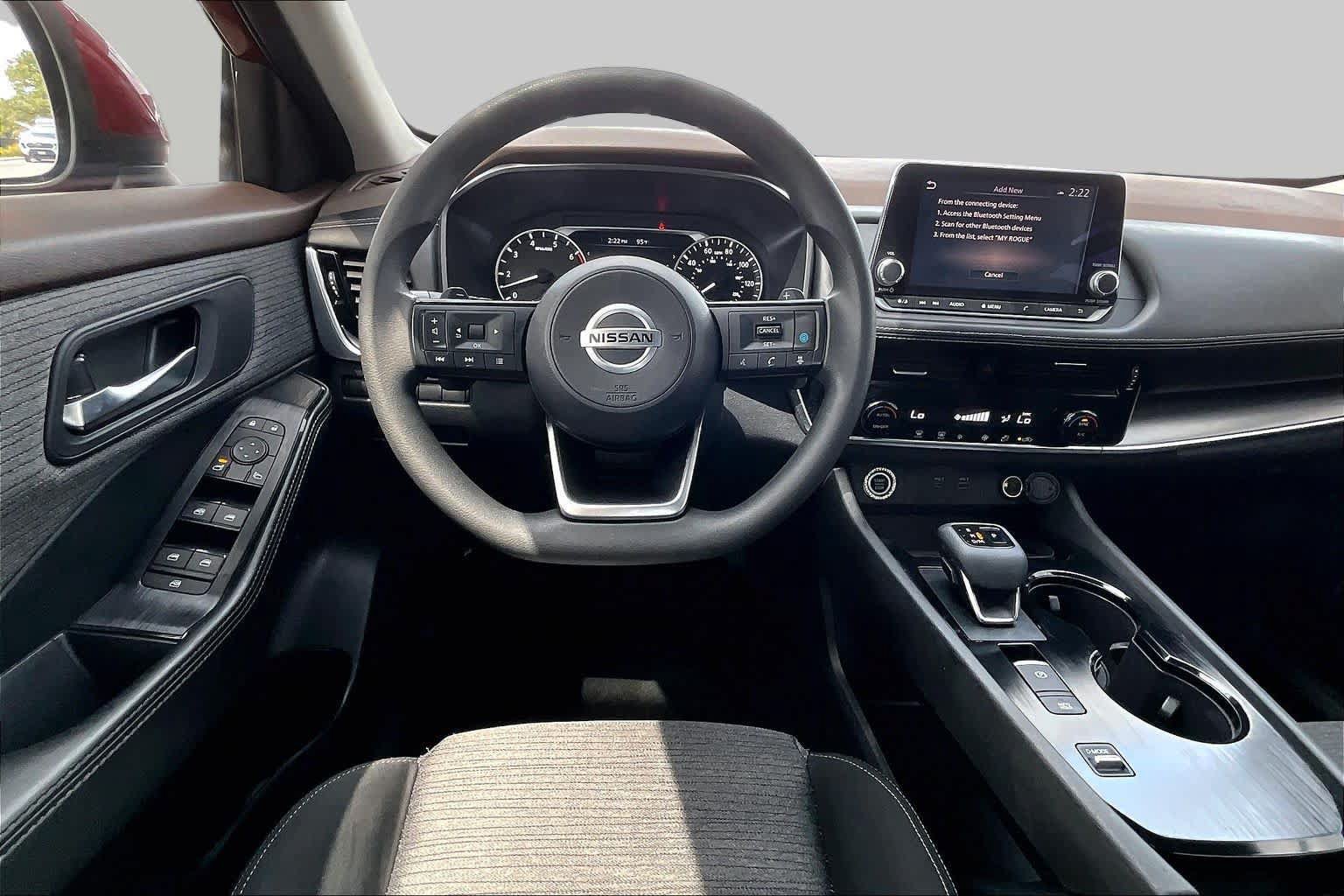 Used 2021 Nissan Rogue SV FWD image 6