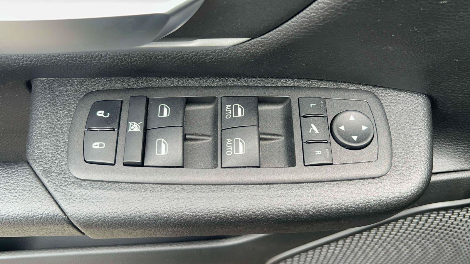 Used 2023 RAM 1500 Big Horn AWD/4WD image 23