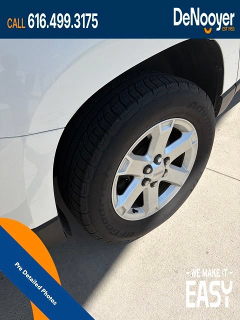 Used 2013 GMC Acadia SLE FWD image 12