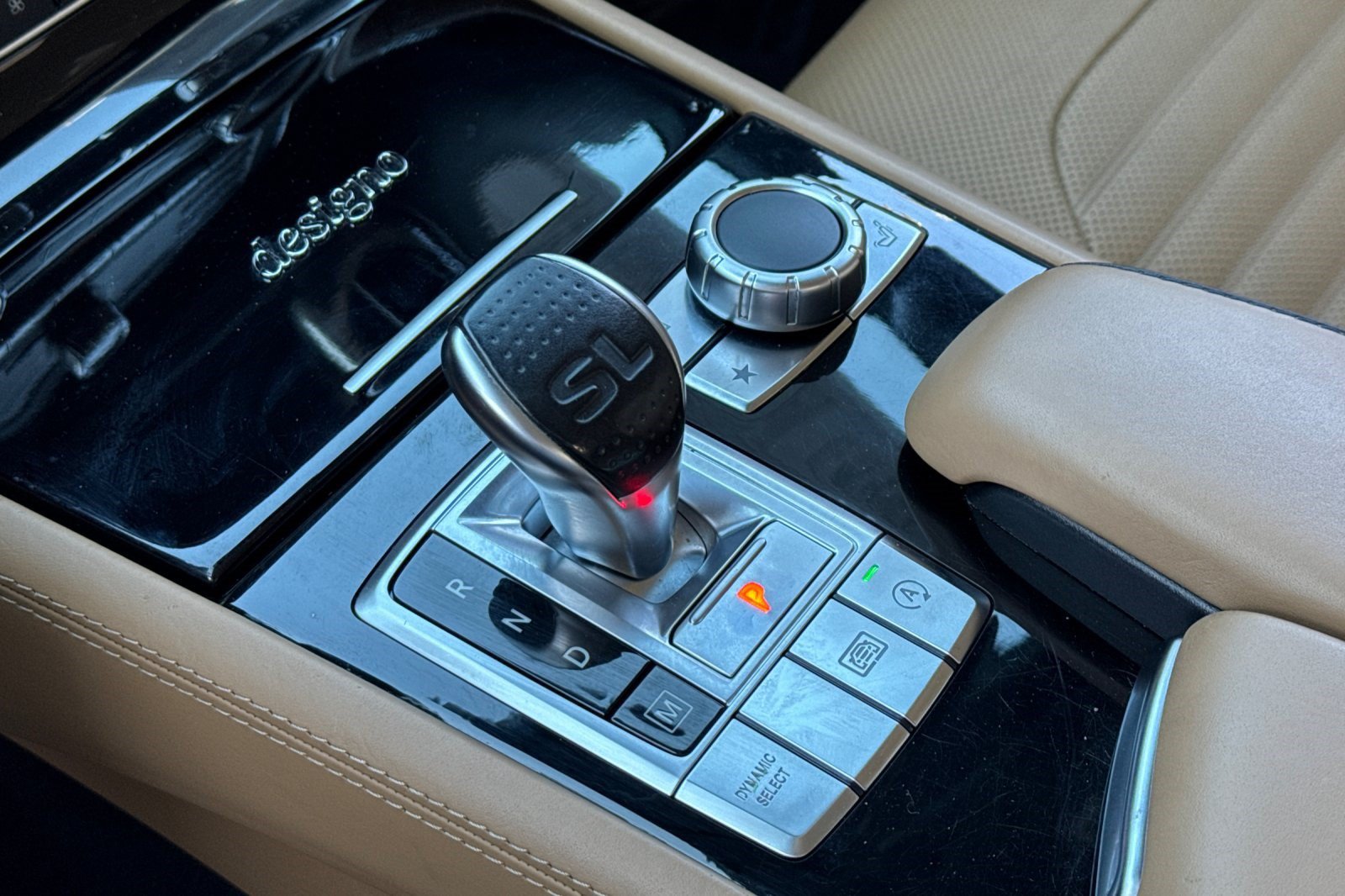 Certified 2017 Mercedes-Benz SL 550 image 17