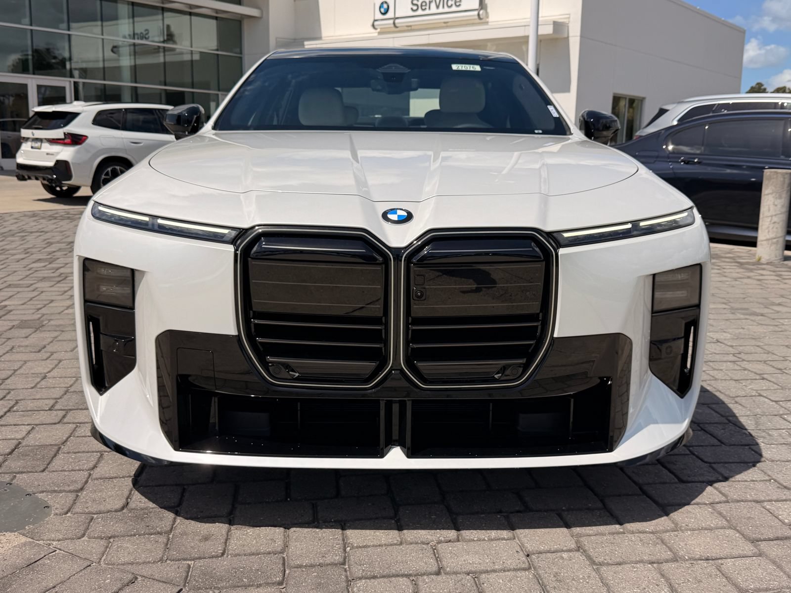 New 2027 BMW 740i w/ Executive Package RWD image 5