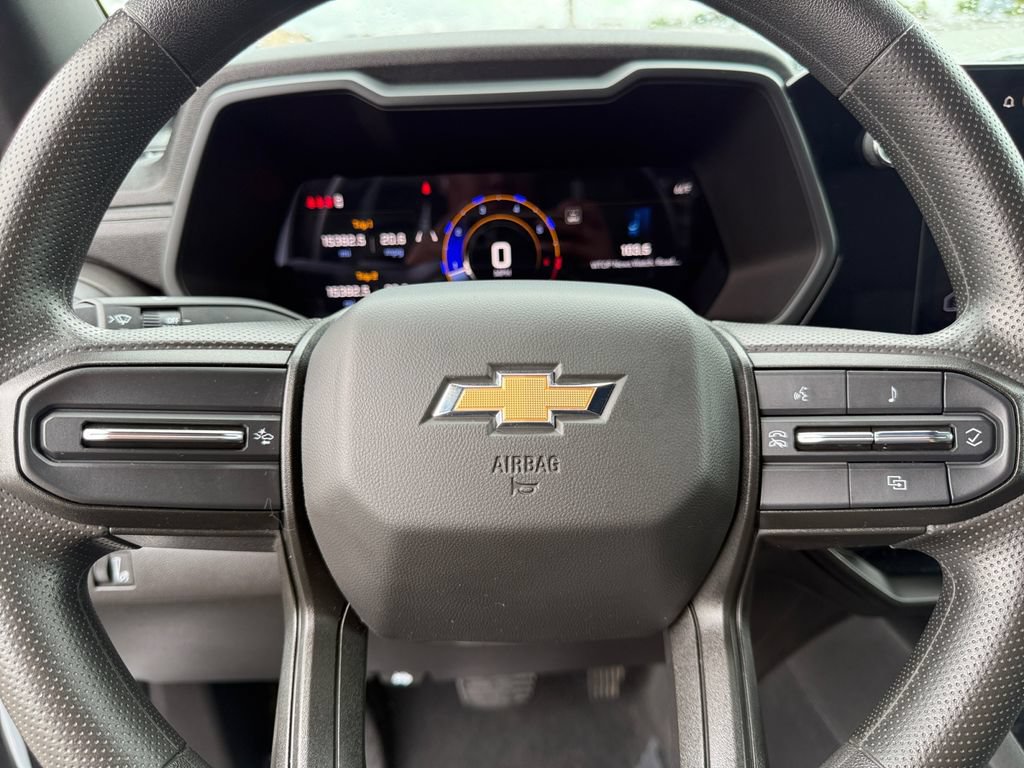 Used 2024 Chevrolet Colorado W/T RWD image 20