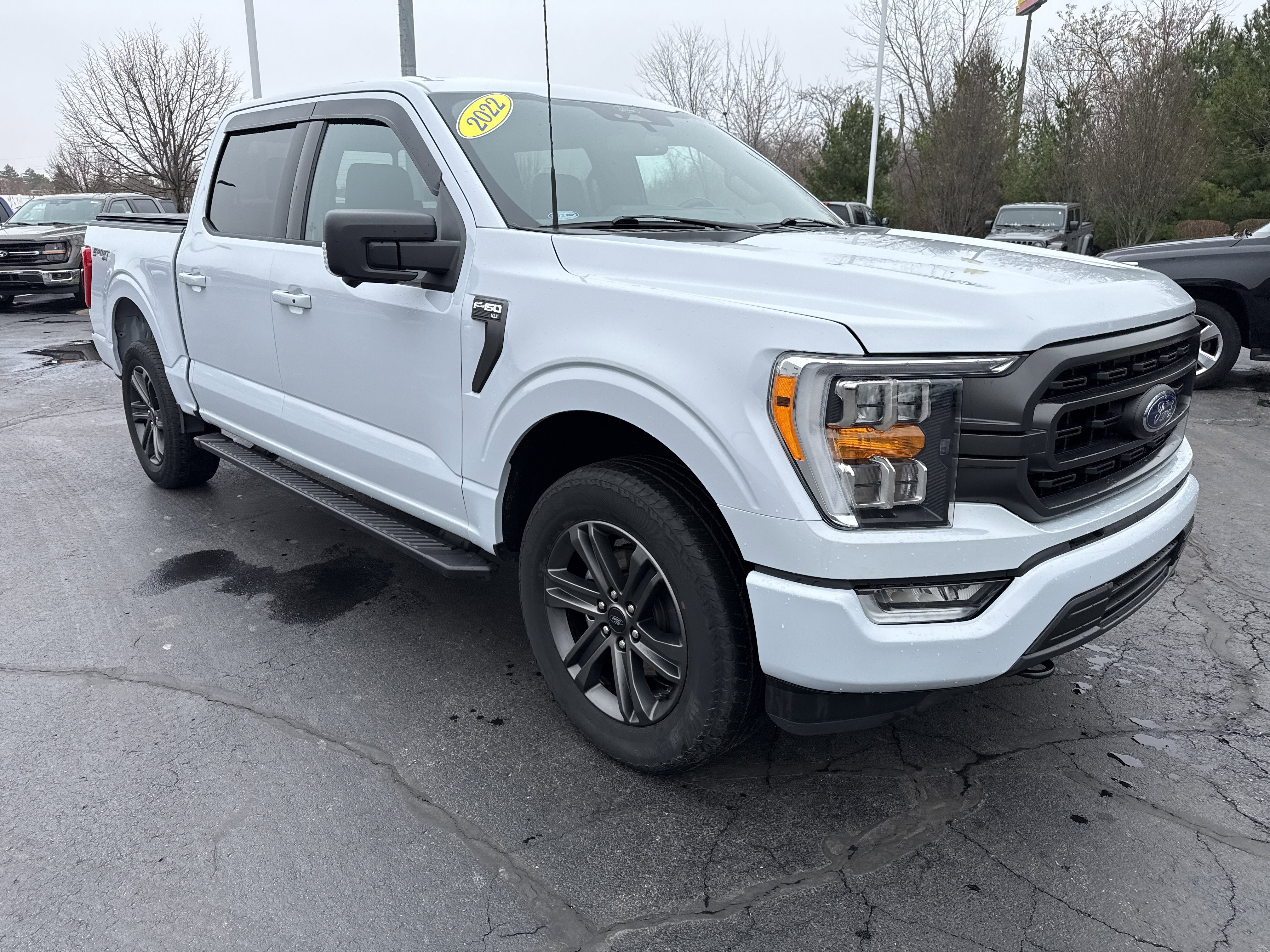 Used 2022 Ford F150 XLT w/ Equipment Group 302A High image 10