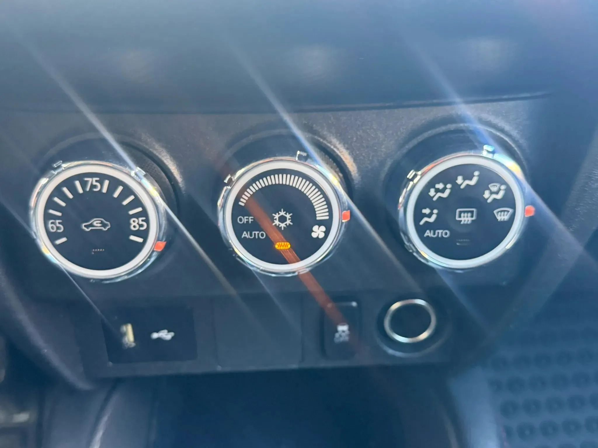 Used 2018 Mitsubishi Outlander Sport ES AWD/4WD image 18