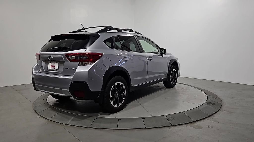 Certified 2023 Subaru Crosstrek 2.0i image 6