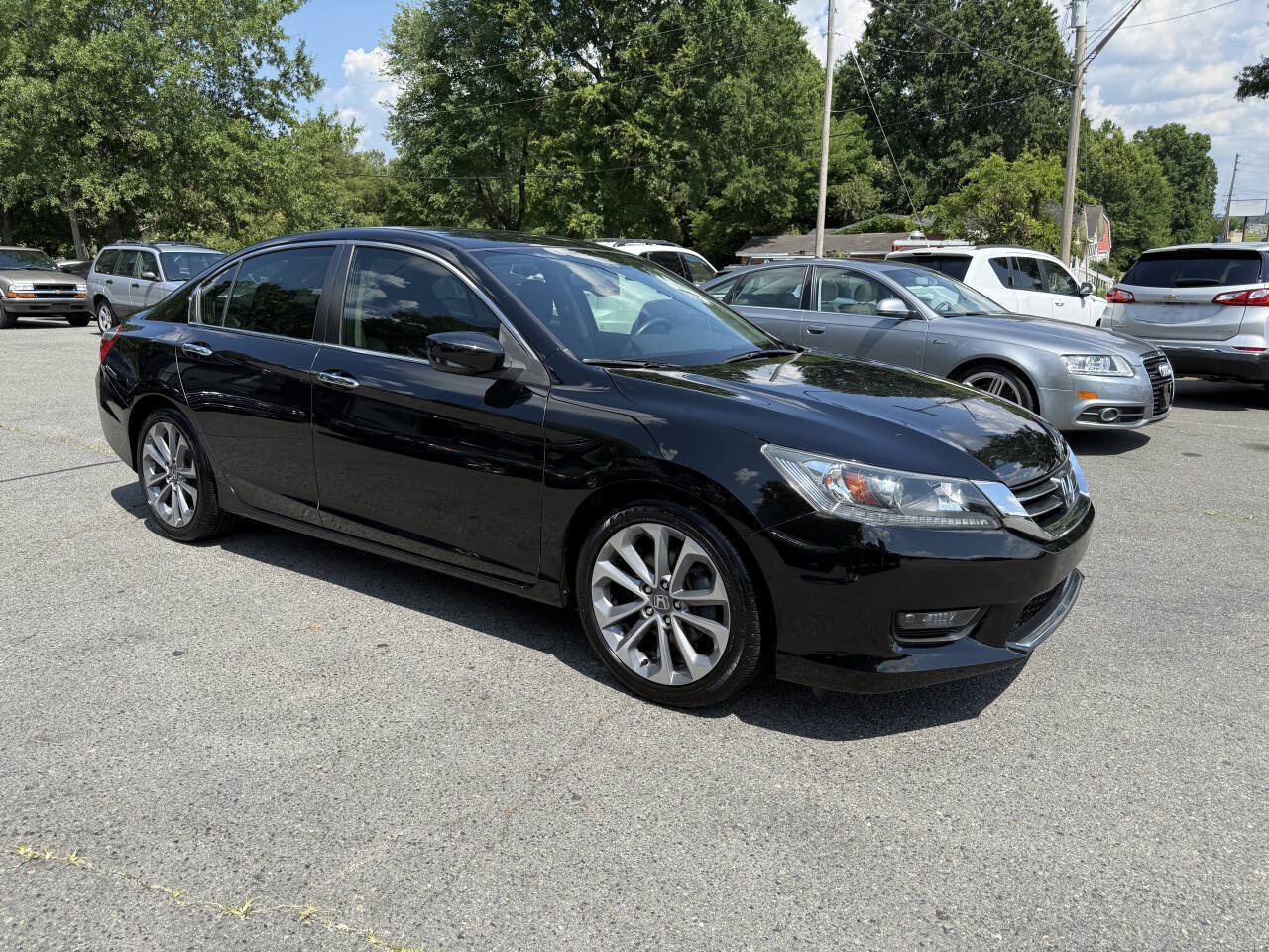 Used 2015 Honda Accord Sport image 4