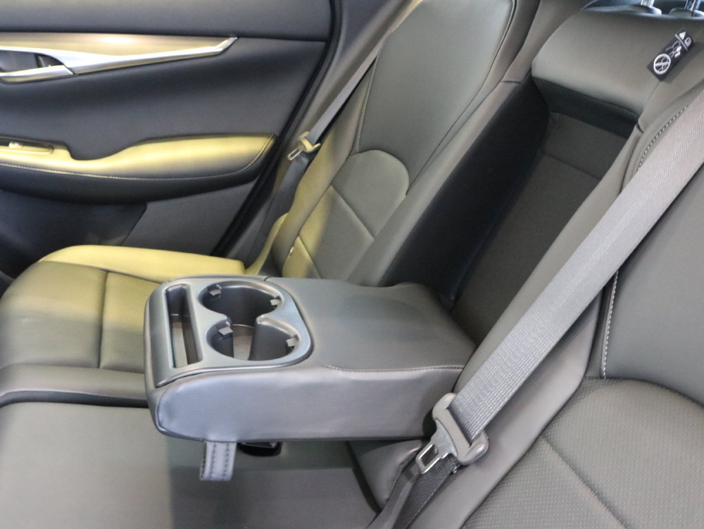 Certified 2025 INFINITI QX50 Luxe AWD/4WD image 33