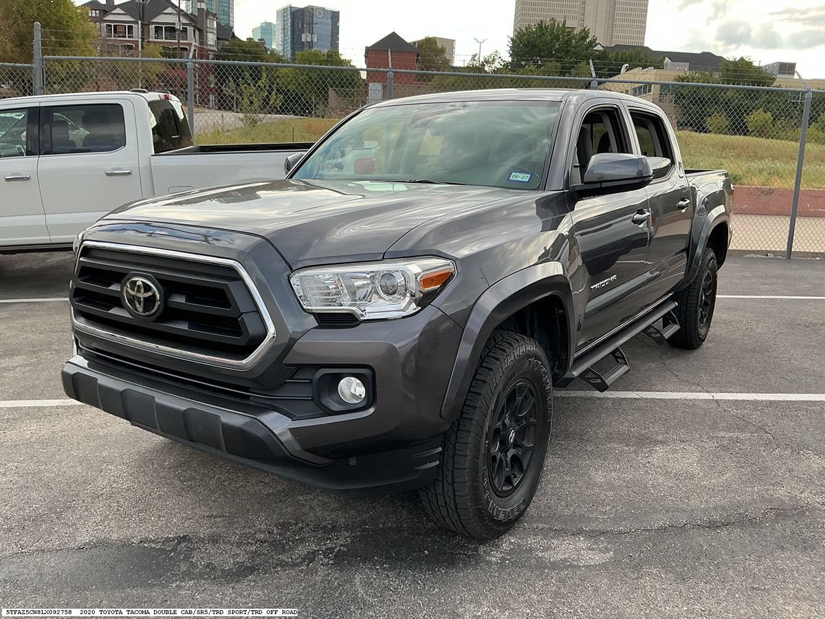 Used 2020 Toyota Tacoma SR5 RWD image 3