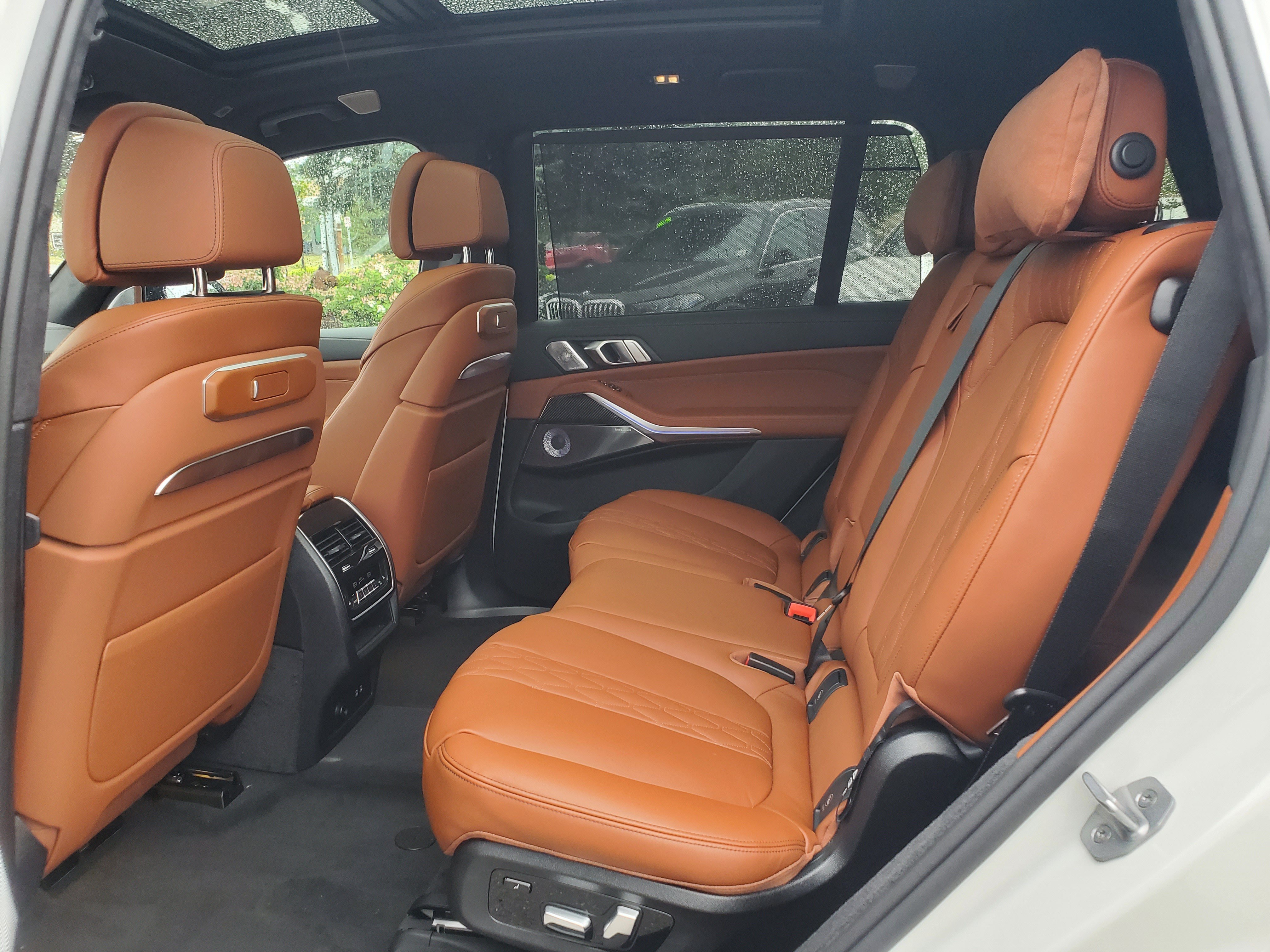 New 2027 BMW X7 M60i AWD/4WD image 33