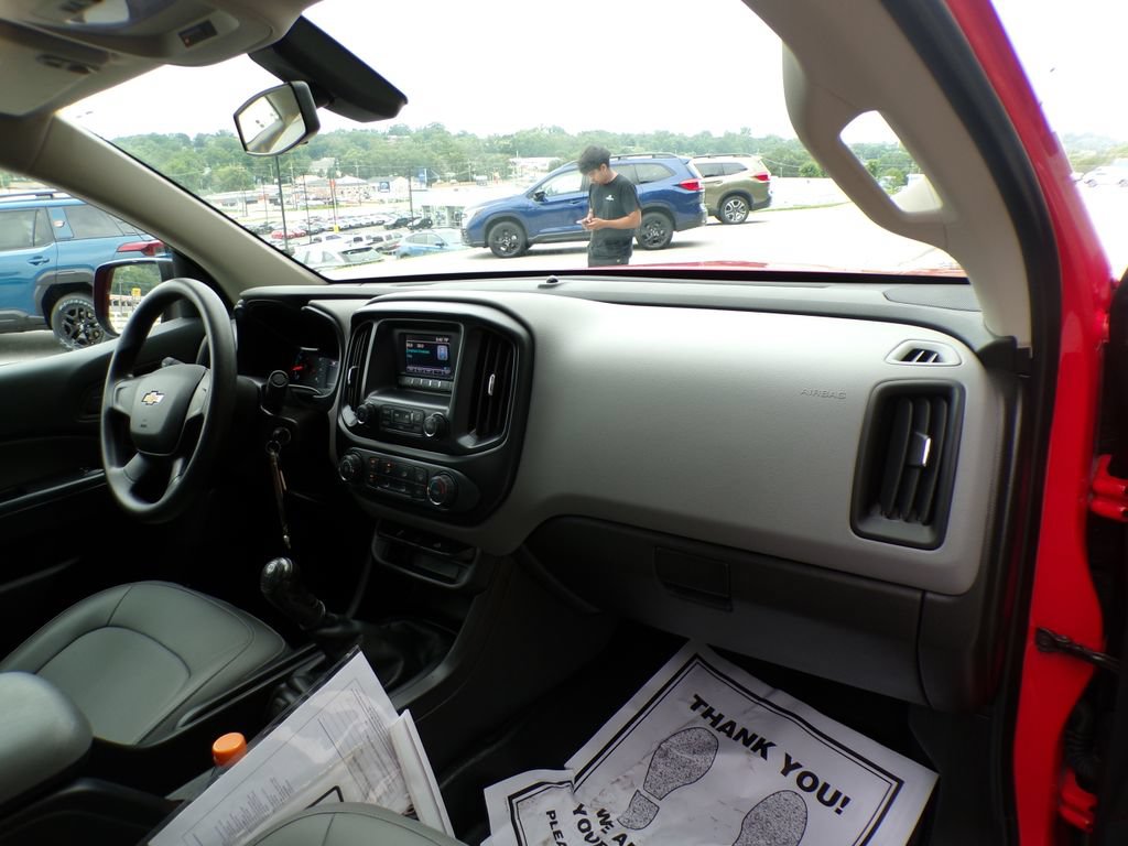 Used 2016 Chevrolet Colorado W/T RWD image 14