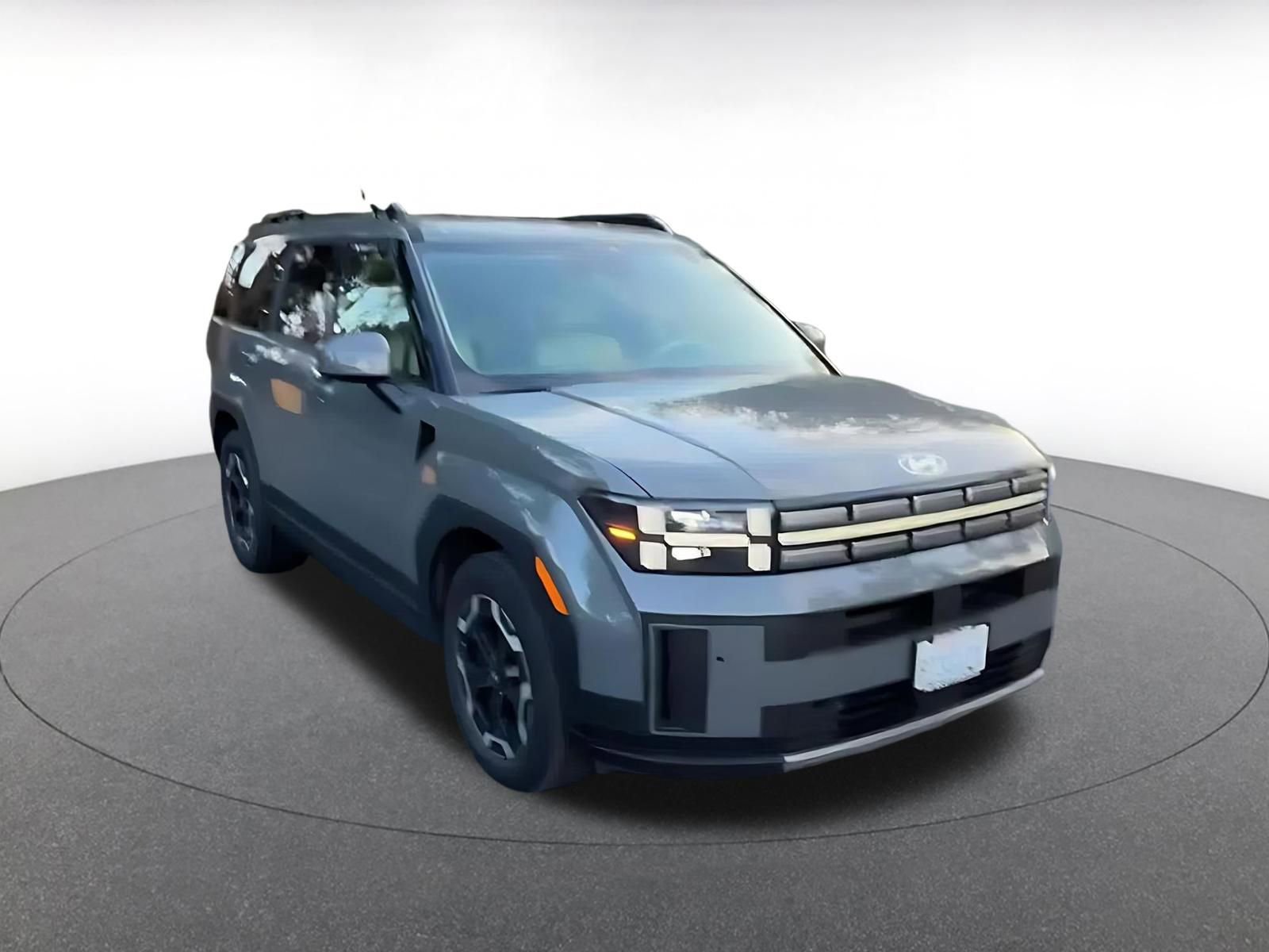 Used 2025 Hyundai Santa Fe SEL image 3