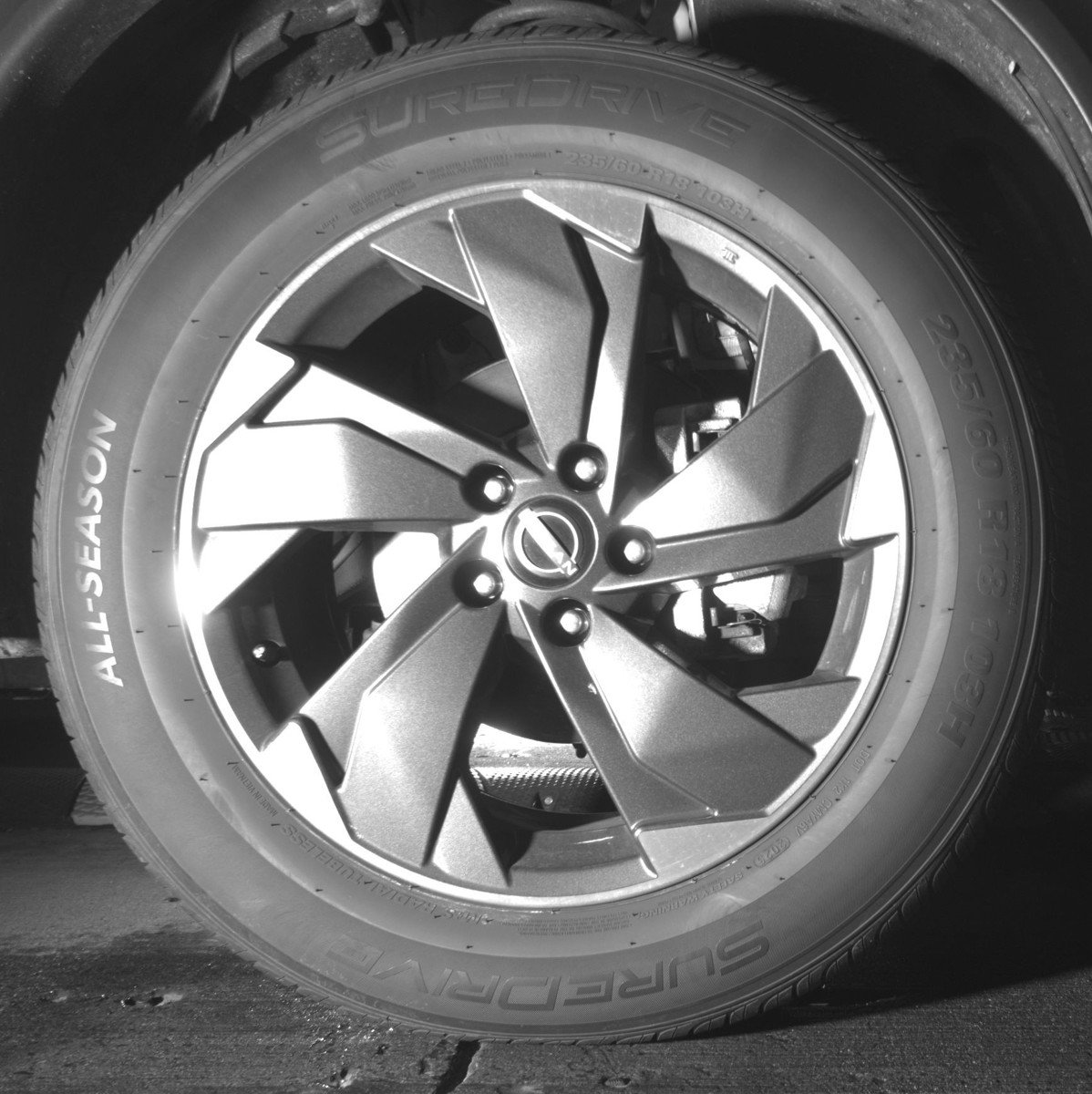 Used 2025 Nissan Rogue SV image 13