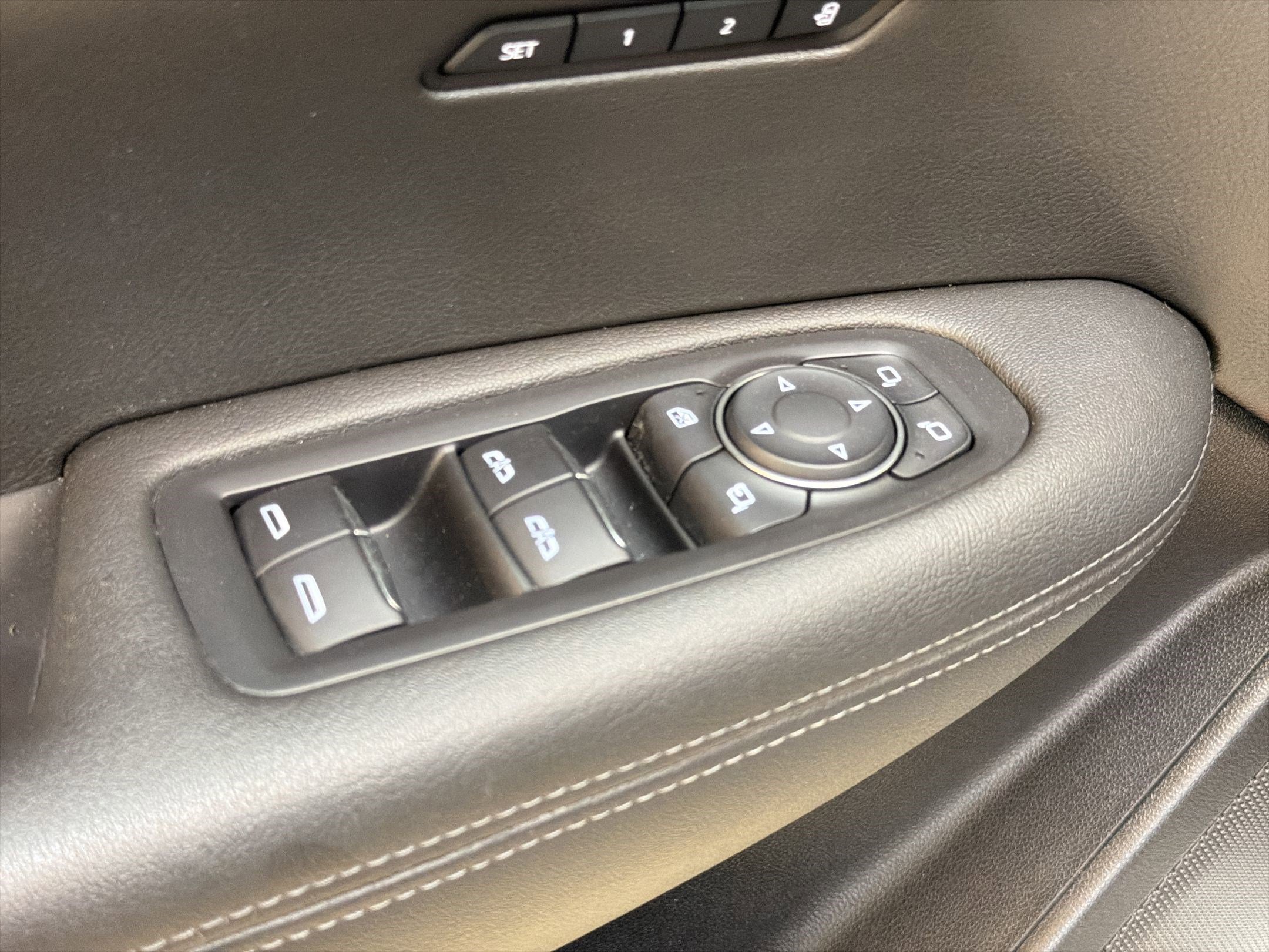Used 2020 Cadillac XT6 Premium Luxury image 13