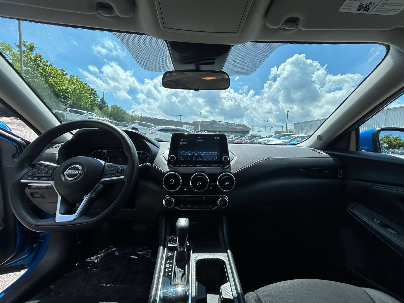 Used 2025 Nissan Sentra SV FWD image 28