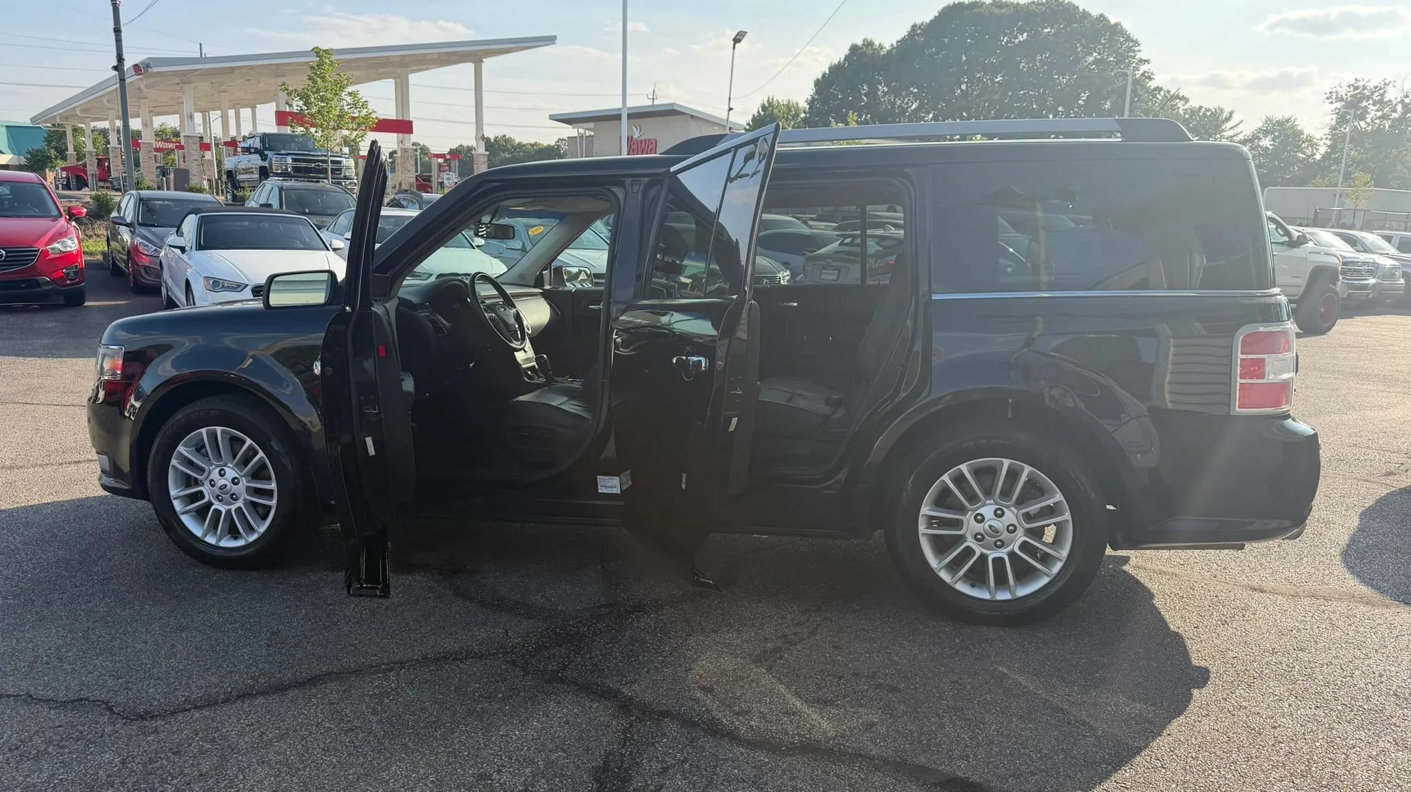 Used 2016 Ford Flex SEL w/ Equipment Group 202A AWD/4WD image 11