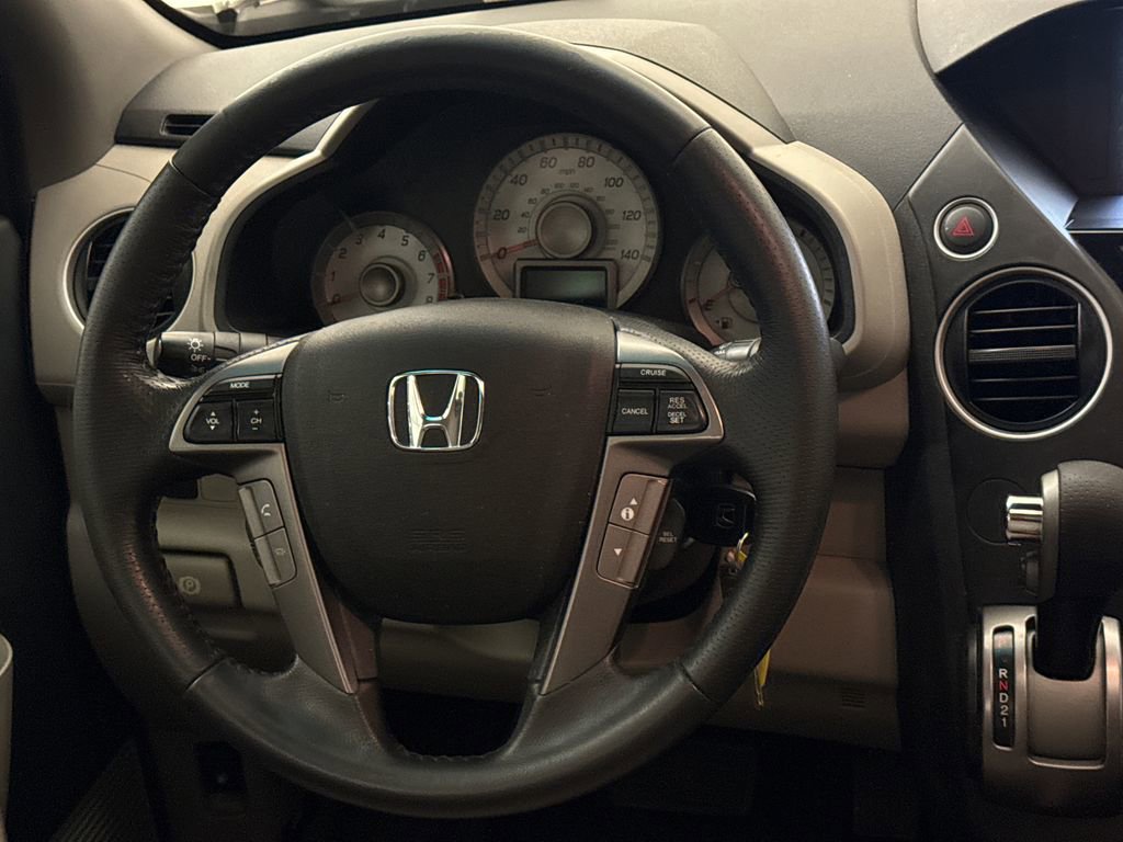 Used 2014 Honda Pilot Touring image 15