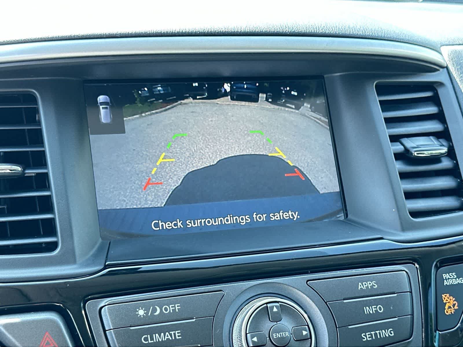 Used 2020 Nissan Pathfinder S FWD image 21