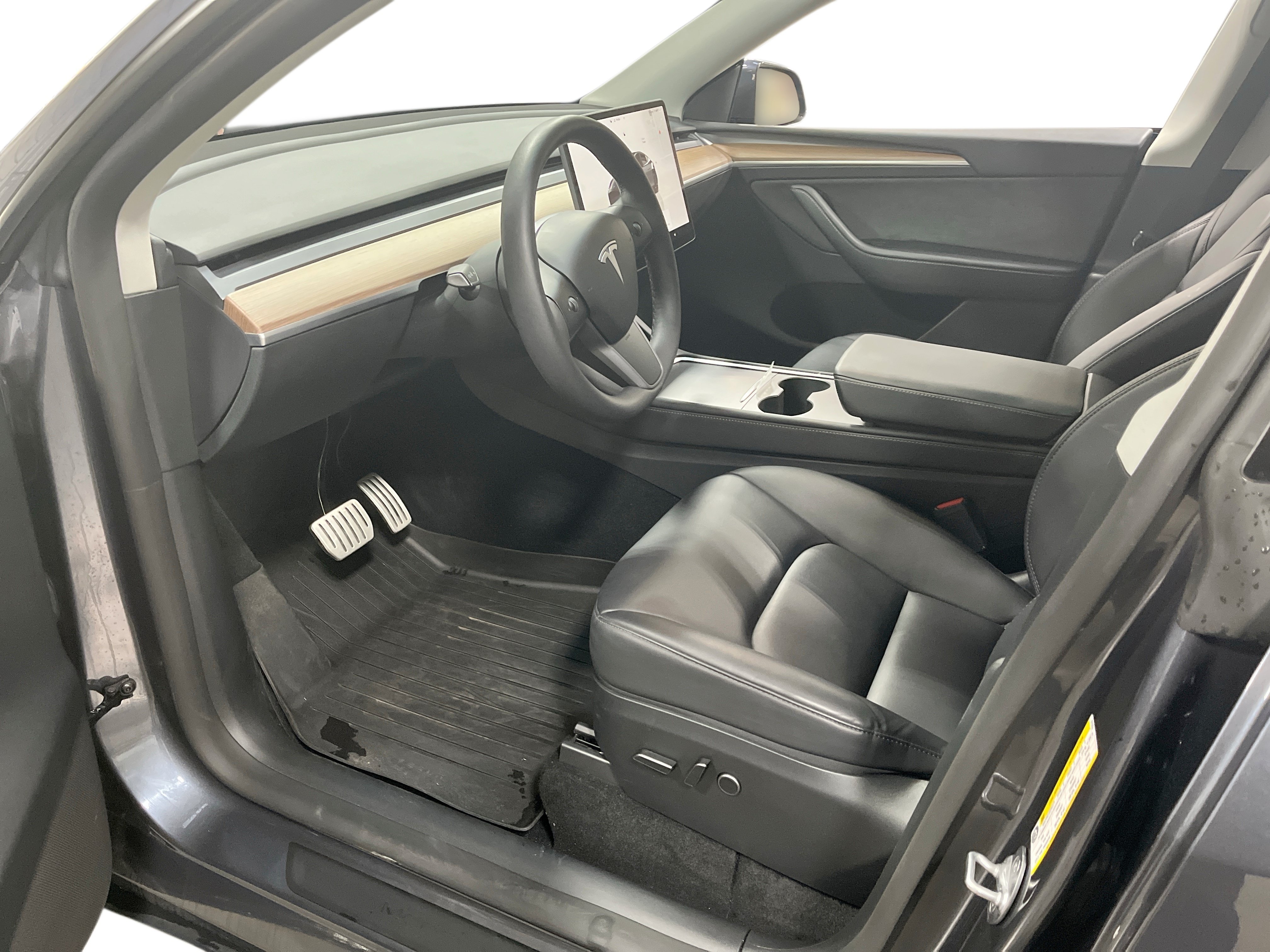 Certified 2023 Tesla Model Y Performance AWD/4WD image 9