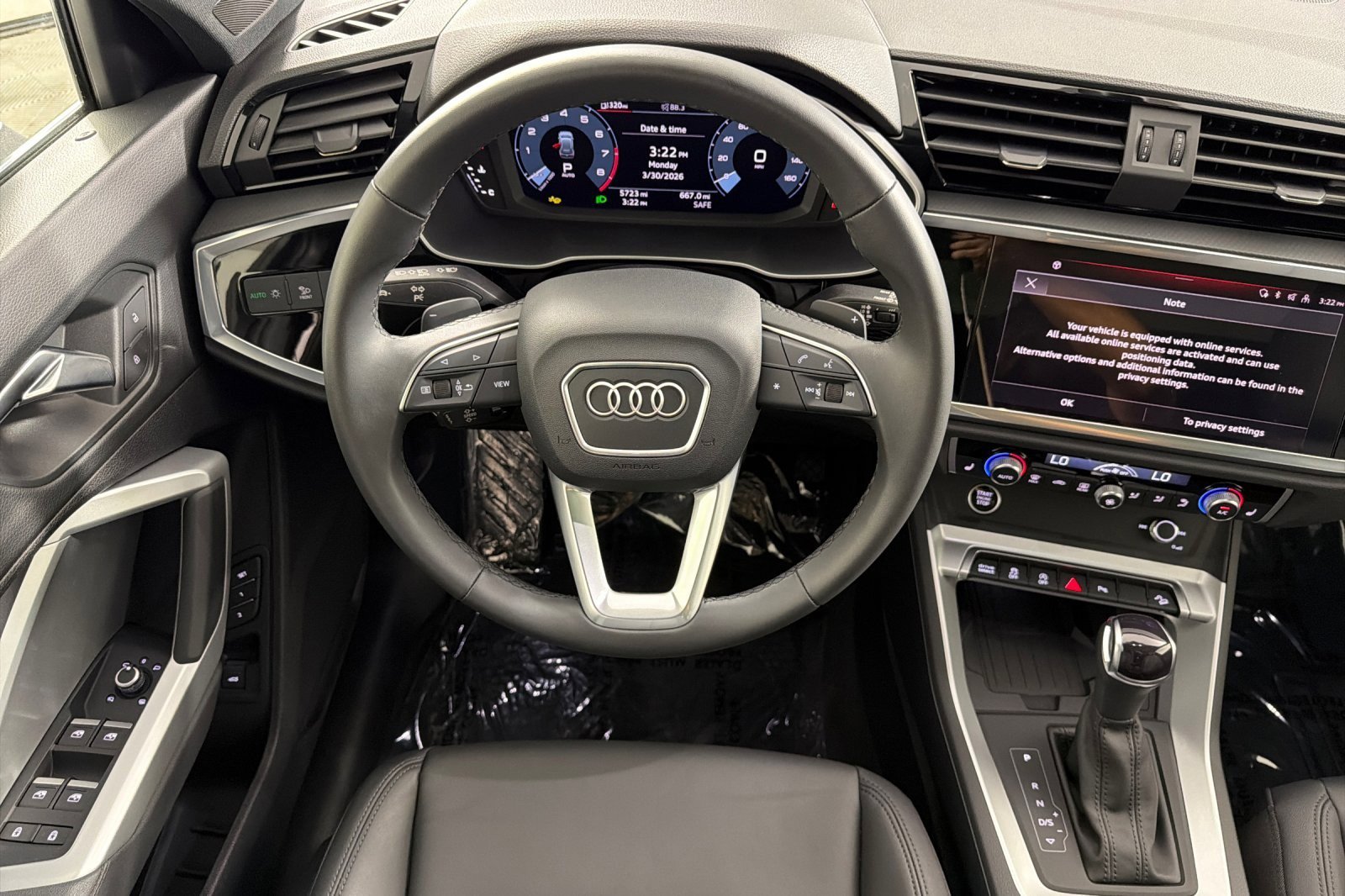 Used 2025 Audi Q3 2.0T Premium w/ Convenience Package AWD/4WD image 13