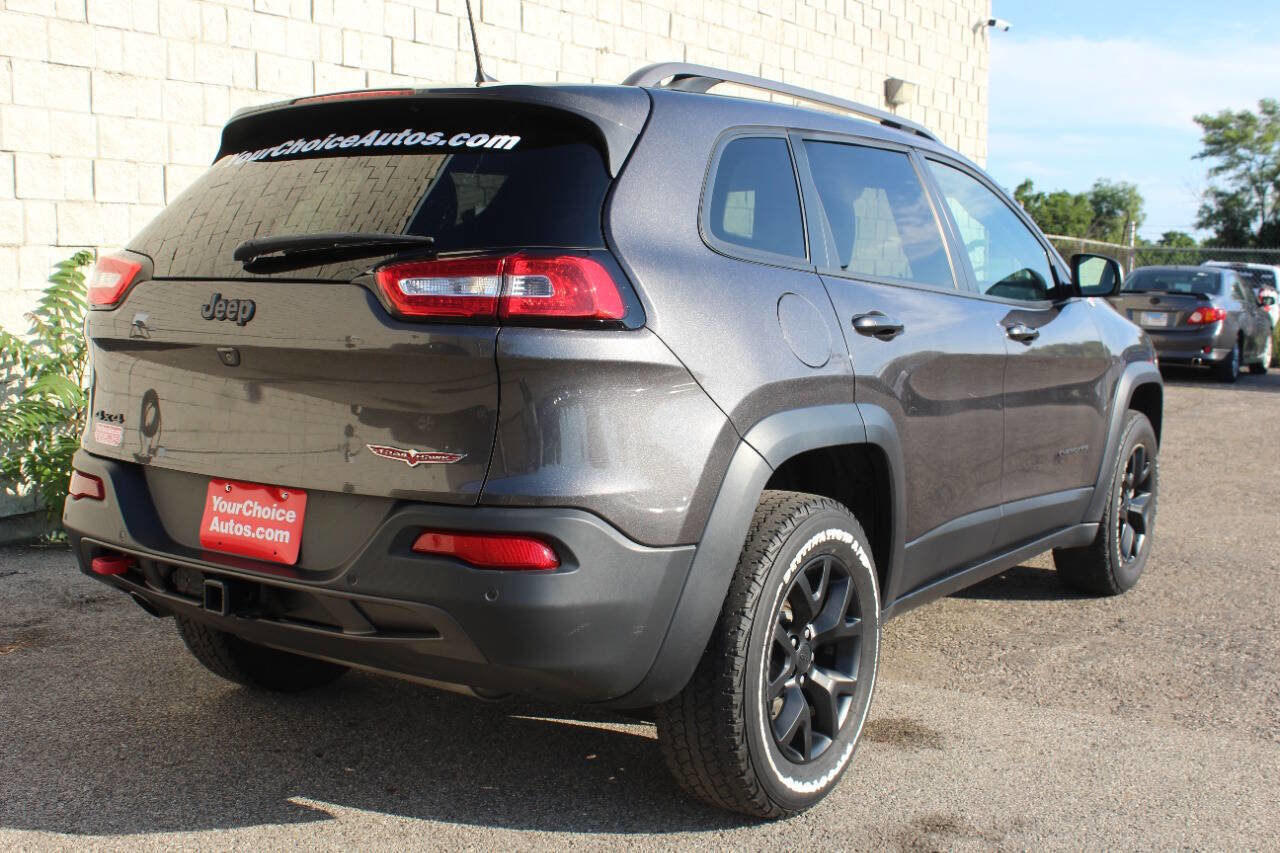 Used 2018 Jeep Cherokee Trailhawk w/ Quick Order Package 25L image 5
