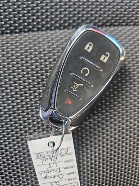 Used 2023 Chevrolet Traverse LT image 29