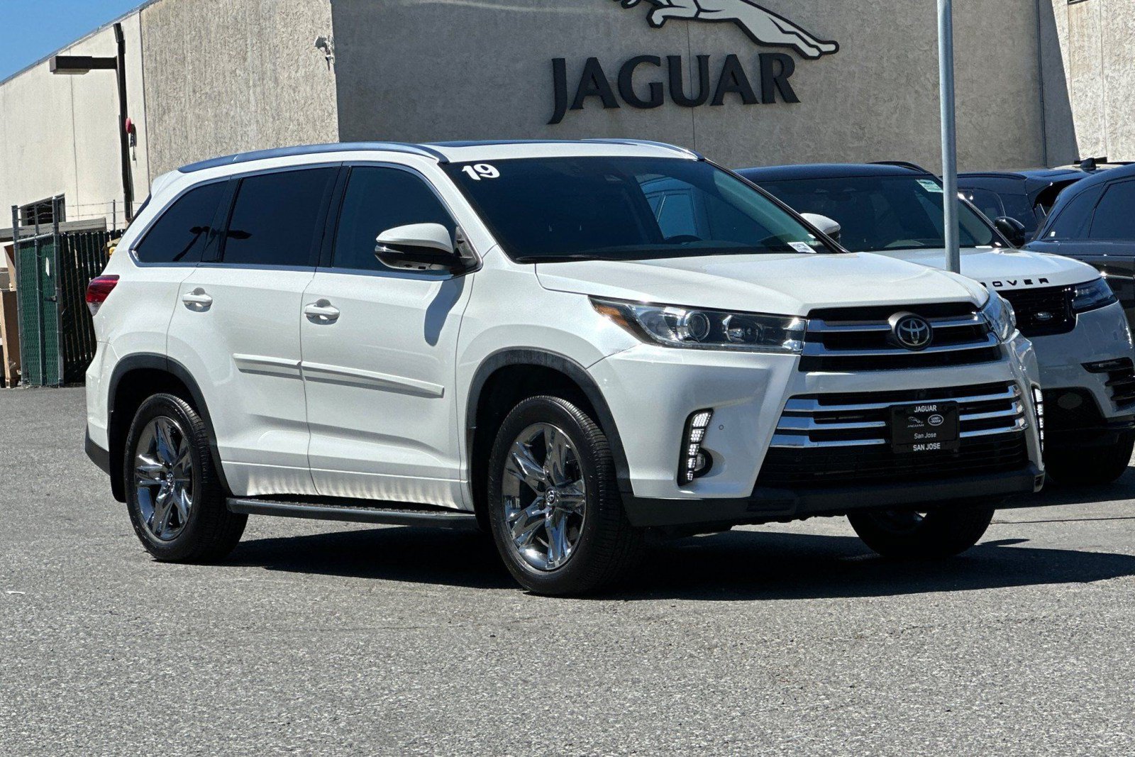 Used 2019 Toyota Highlander Limited Platinum AWD/4WD image 6