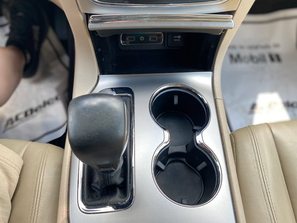 Used 2018 Jeep Grand Cherokee Limited AWD/4WD image 24