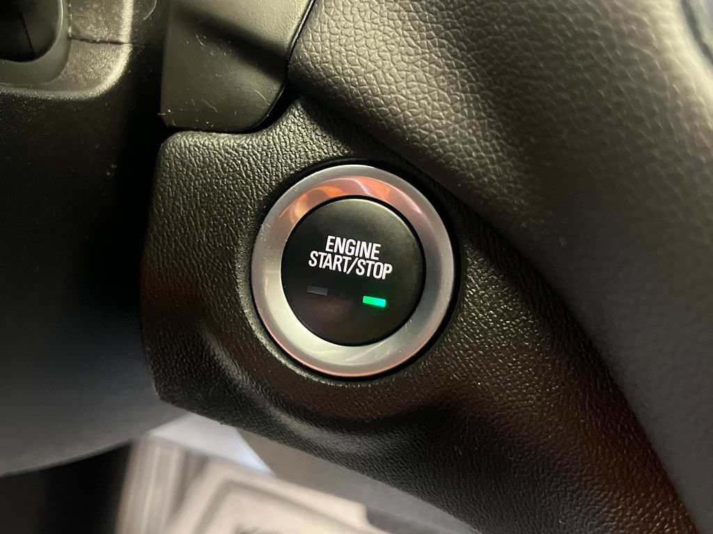 Used 2019 Chevrolet Equinox LT w/ Sun & Navigation Package AWD/4WD image 24
