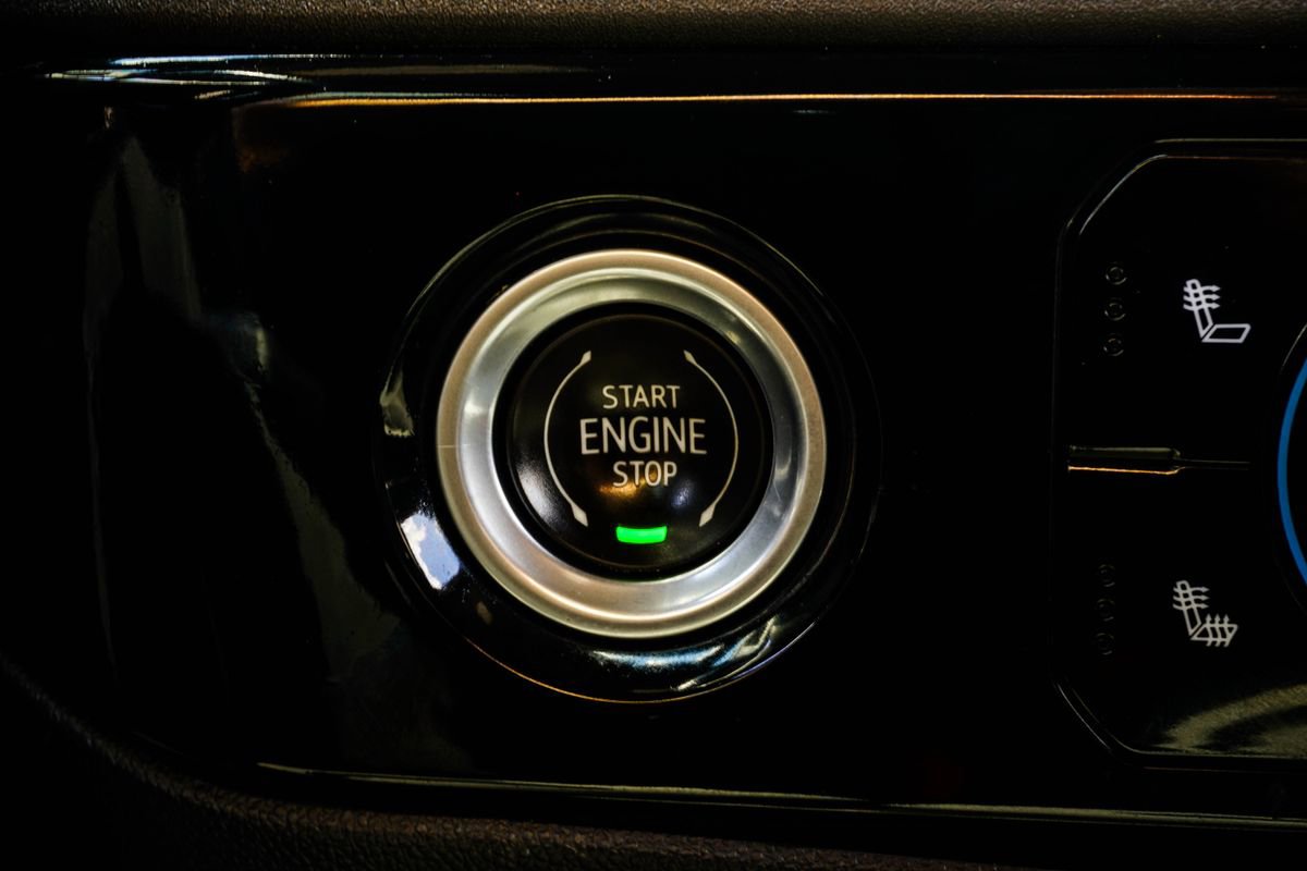 Used 2023 Chevrolet Silverado 1500 LT AWD/4WD image 21