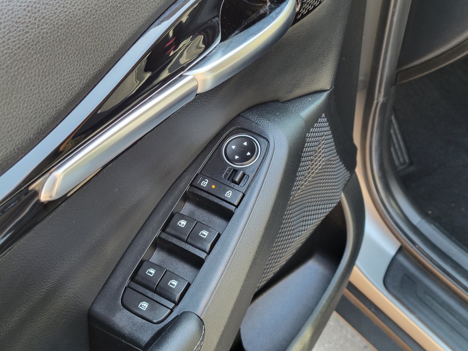 Certified 2024 Kia Seltos S AWD/4WD image 8