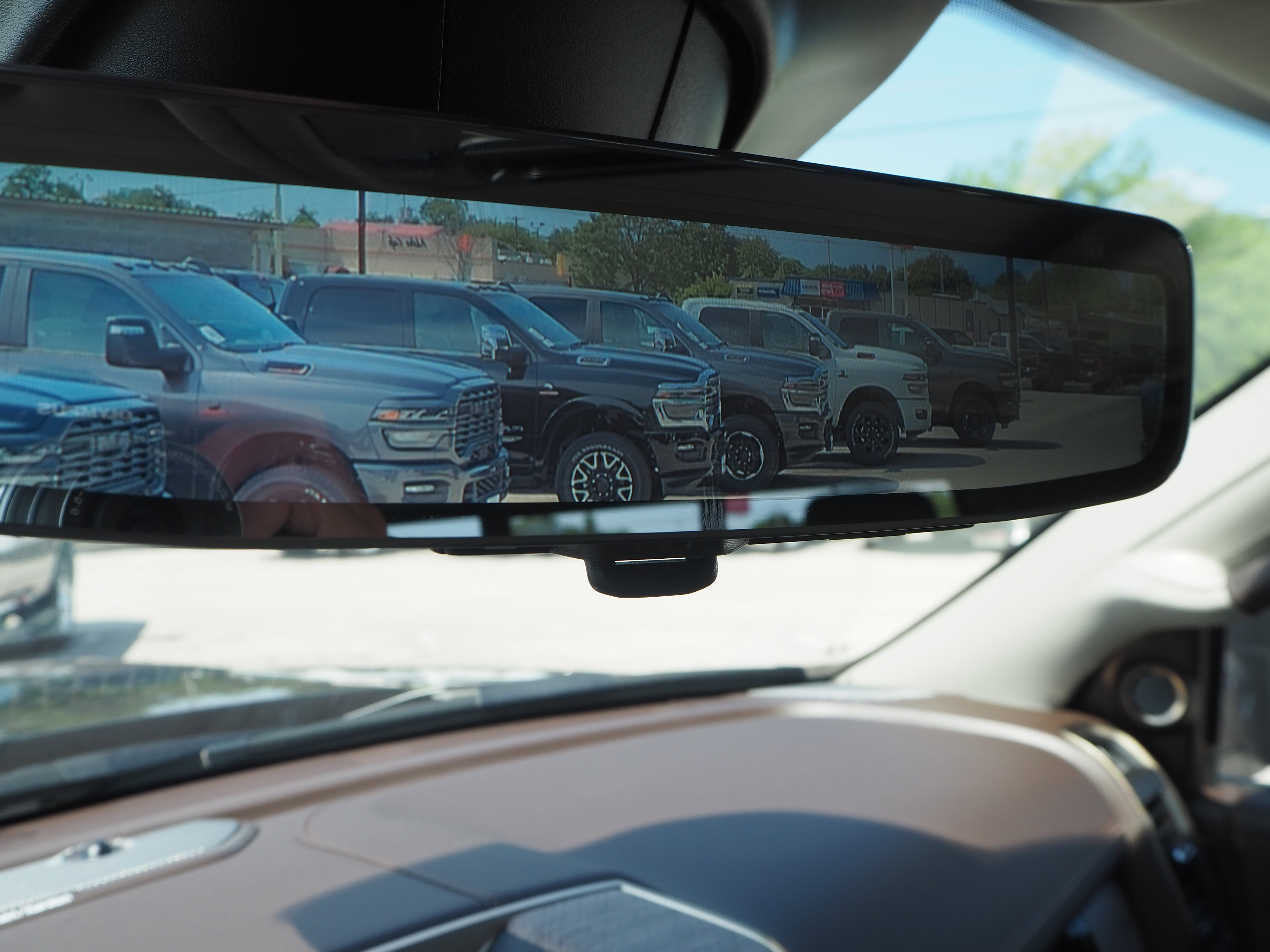 New 2025 RAM 2500 Limited AWD/4WD image 19