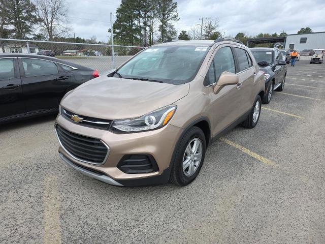 Used 2018 Chevrolet Trax LT w/ LT Convenience Package image 1