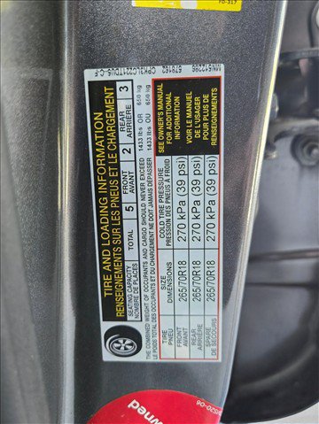 Used 2021 Nissan Titan SV w/ SV Convenience Package RWD image 20