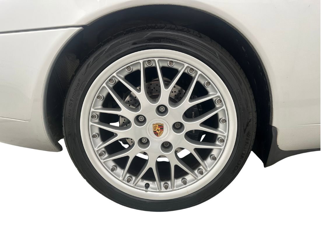 Used 2001 Porsche 911 Carrera image 12