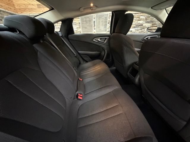 Used 2016 Chrysler 200 Limited w/ Anniversary Edition FWD image 34