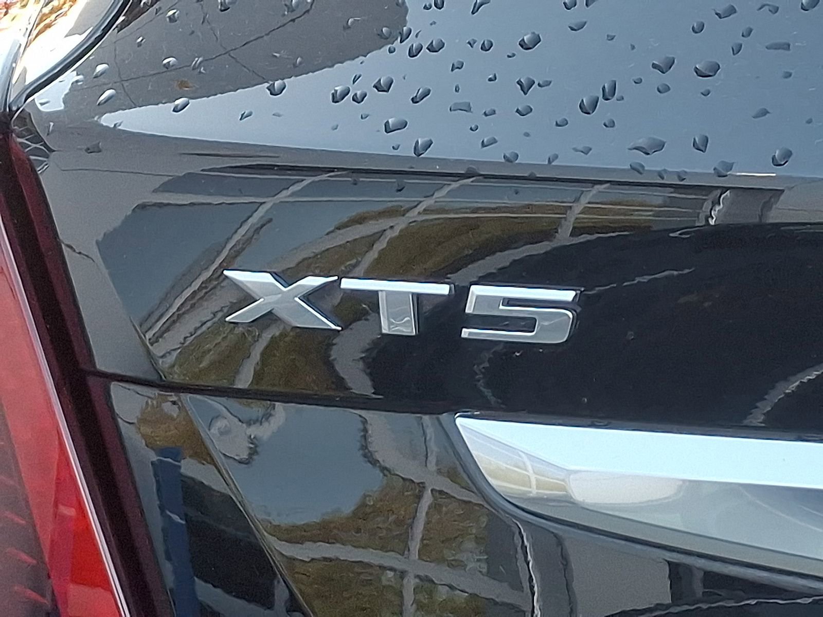 Used 2025 Cadillac XT5 Premium Luxury w/ Technology Package image 32