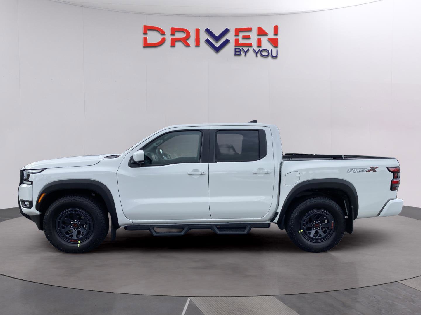 New 2026 Nissan Frontier Pro-X w/ Pro-X Convenience Package image 2