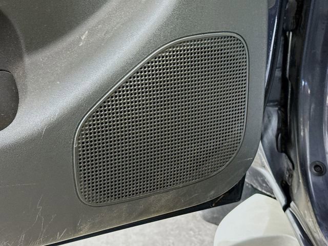 Used 2011 Nissan Pathfinder Silver w/ Protection Pkg image 19