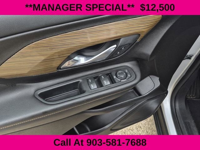 Used 2019 GMC Terrain SLE image 25