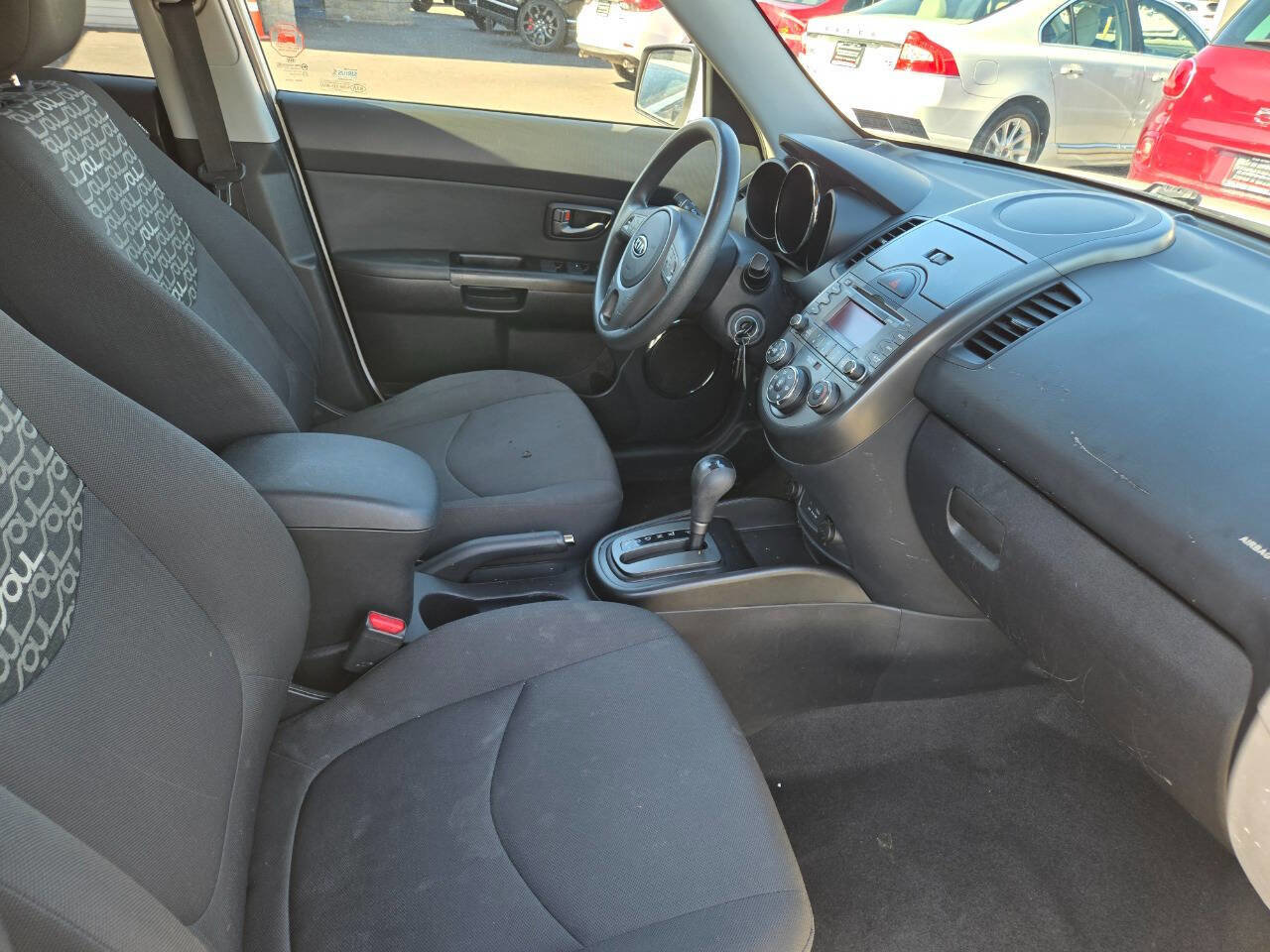 Used 2010 Kia Soul + FWD image 24
