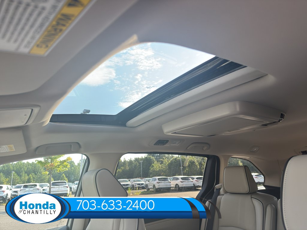 New 2026 Honda Odyssey Touring image 21