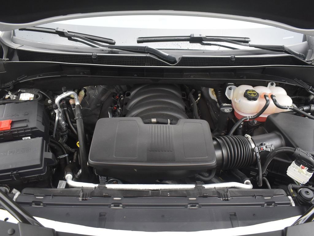 Certified 2025 Cadillac Escalade Sport Platinum image 8