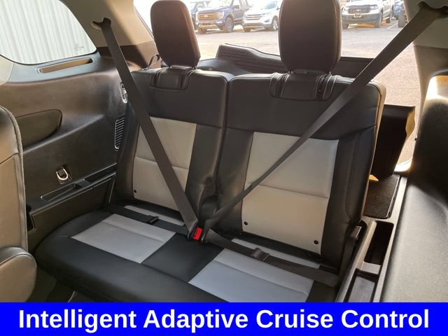 Used 2024 Ford Explorer XLT w/ Equipment Group 202A AWD/4WD image 30