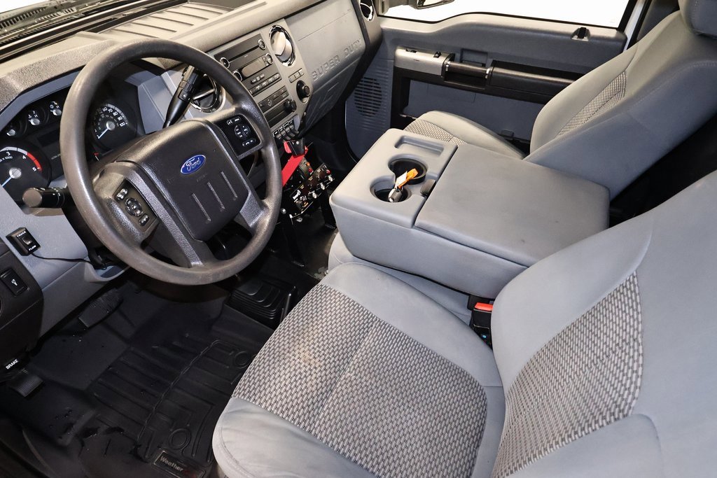 Used 2016 Ford F550 4x4 Regular Cab Super Duty image 26