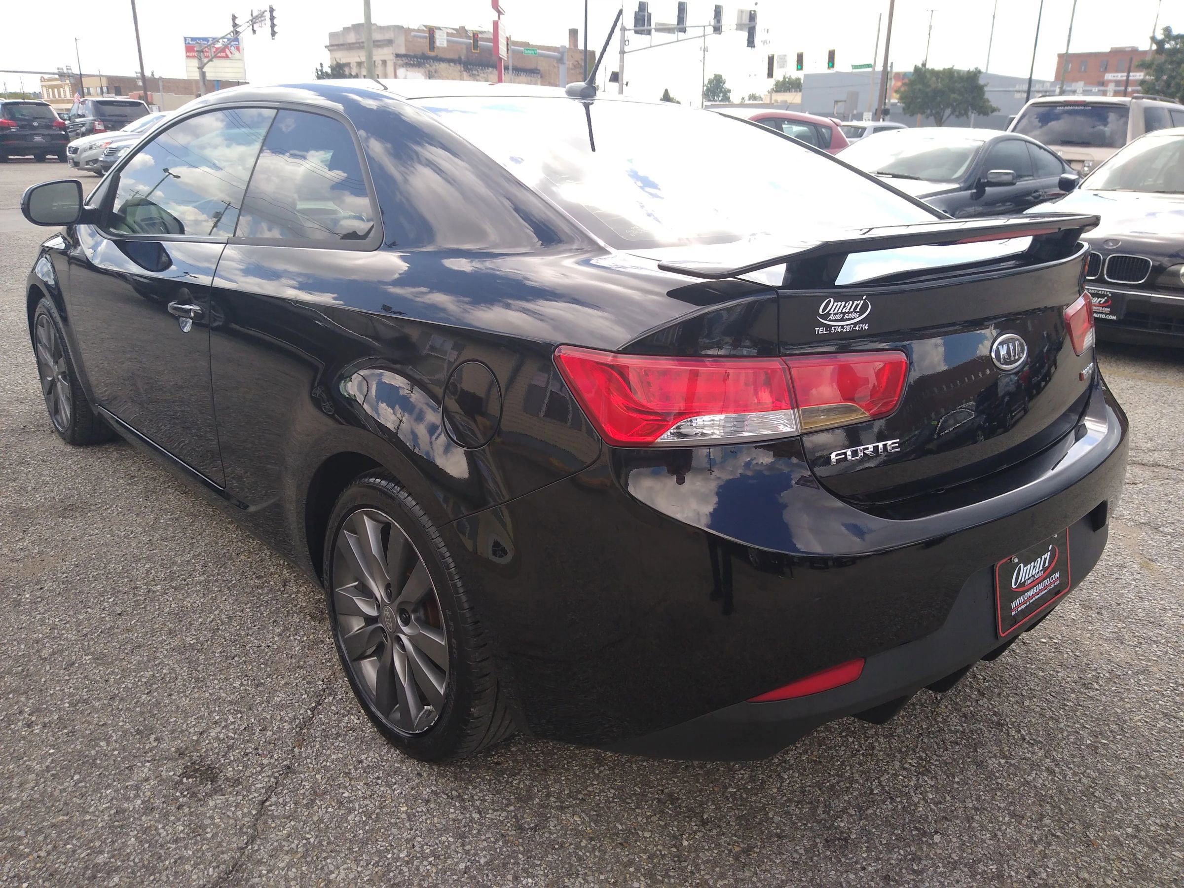 Used 2012 Kia Forte Koup SX w/ Leather Pkg image 8